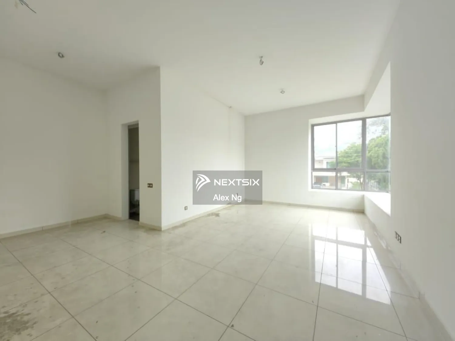 Bungalow For Sale in Tampoi Johor - Image 11
