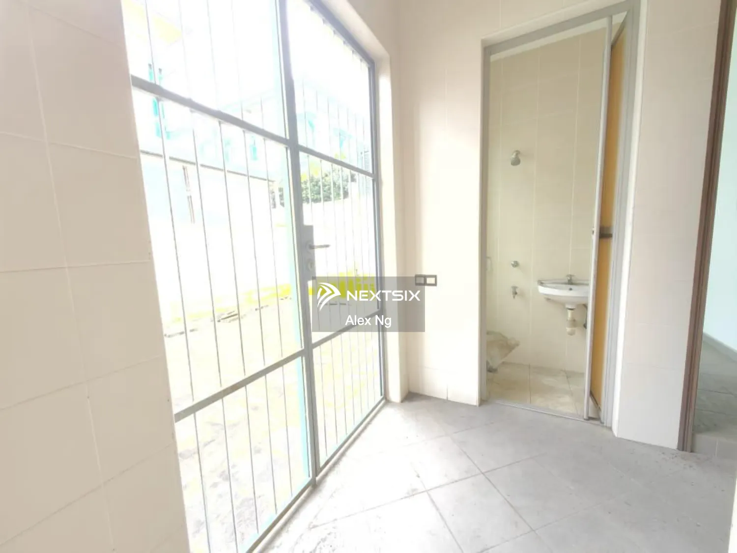 Bungalow For Sale in Tampoi Johor - Image 16