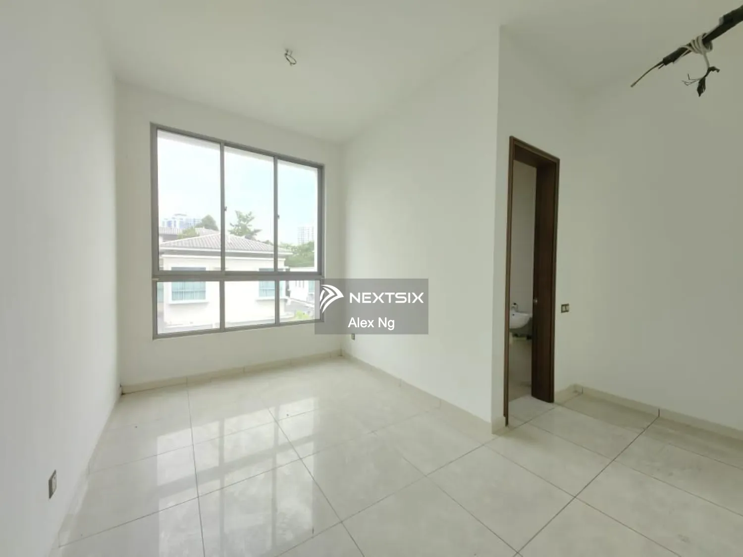 Bungalow For Sale in Tampoi Johor - Image 9