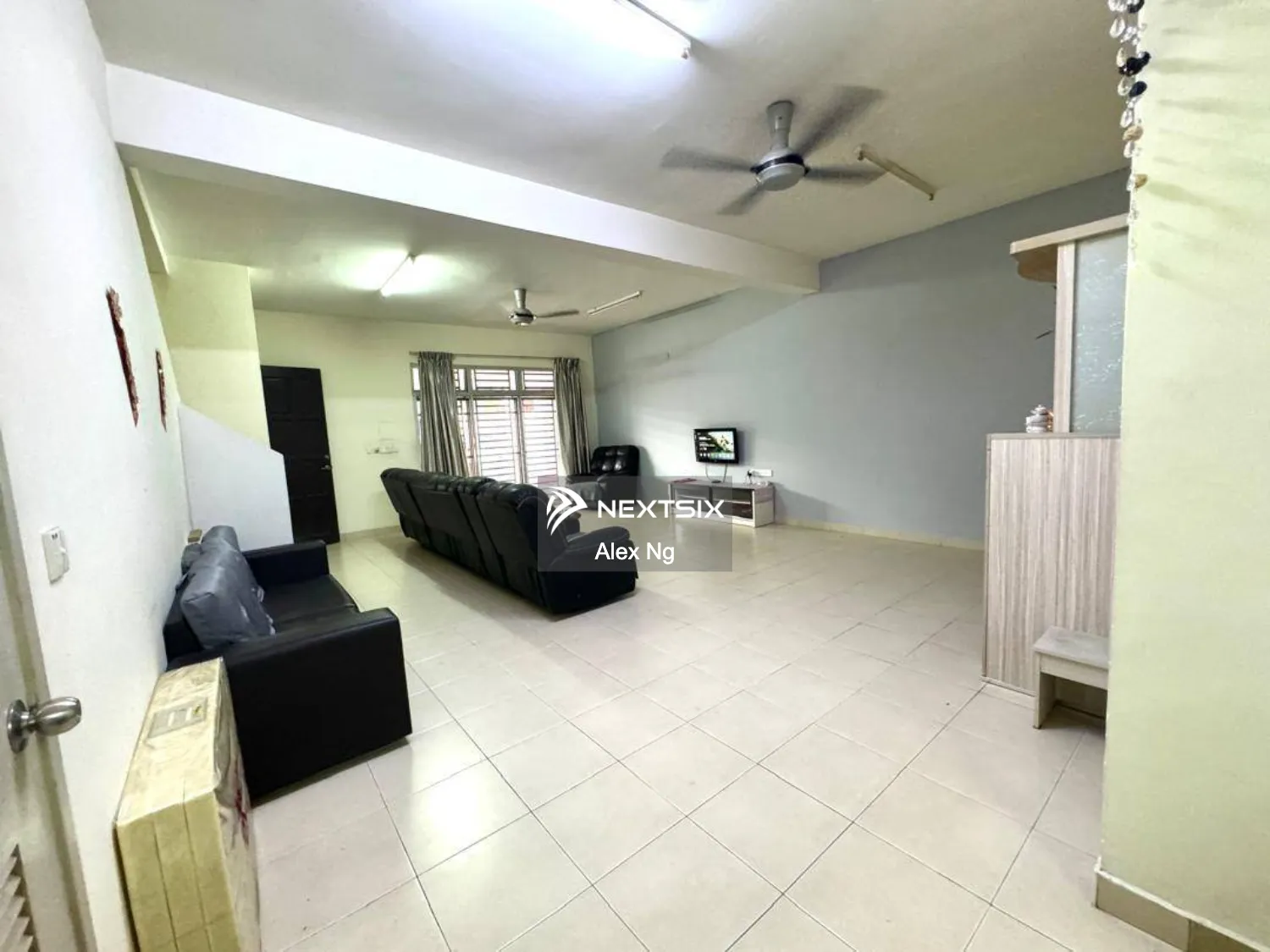 2-sty Terrace/Link House For Sale in Iskandar Puteri (Nusajaya) Johor - Image 2