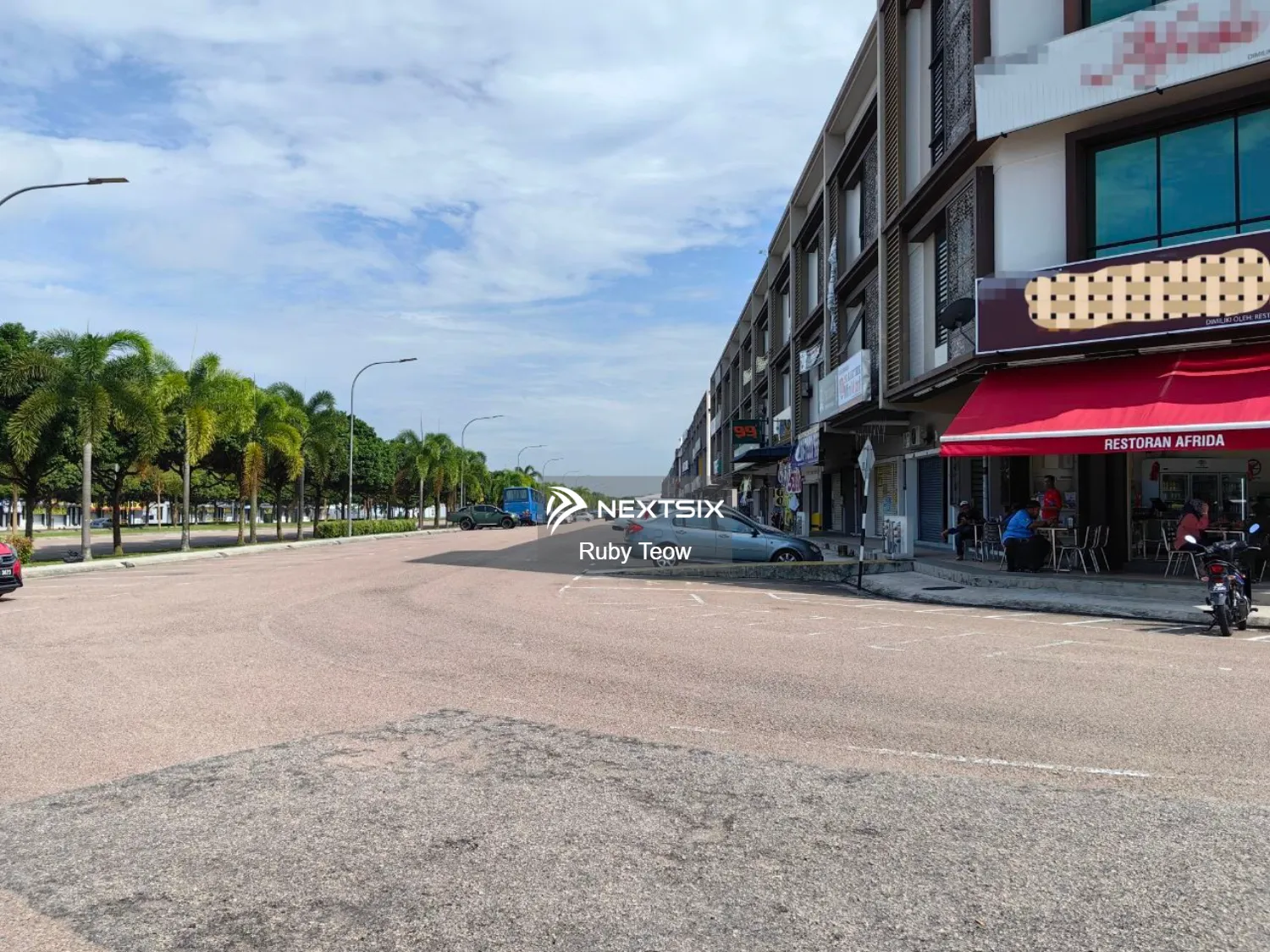 Bandar Cemerlang - 3 Sty Shop Lot (Corner) For Sale