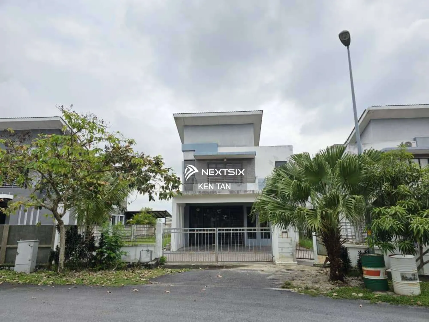 Semi-detached House For Sale in Saujana Utama Selangor