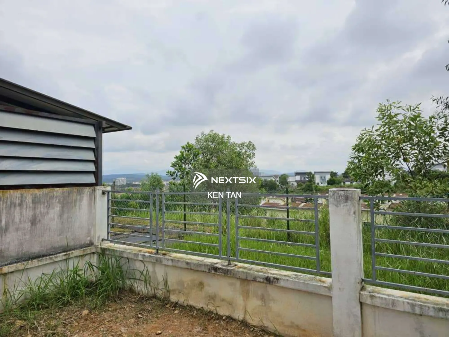 Semi-detached House For Sale in Saujana Utama Selangor - Image 6