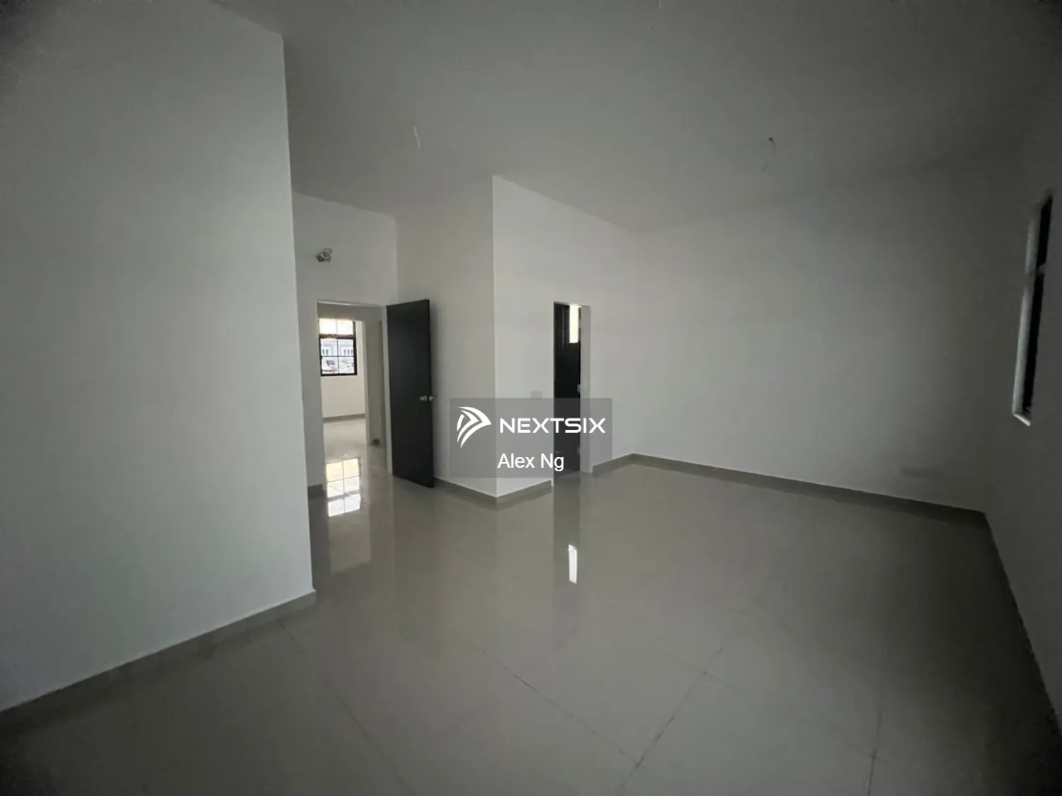 2-sty Terrace/Link House For Sale in Iskandar Puteri (Nusajaya) Johor - Image 5