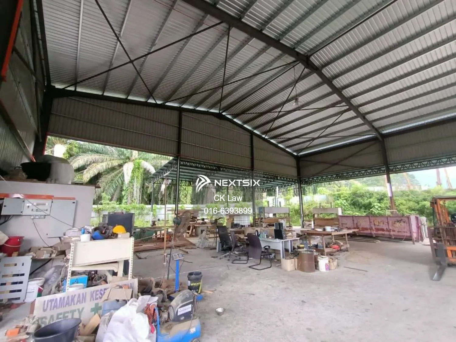 Single Storey Factory Warehouse
