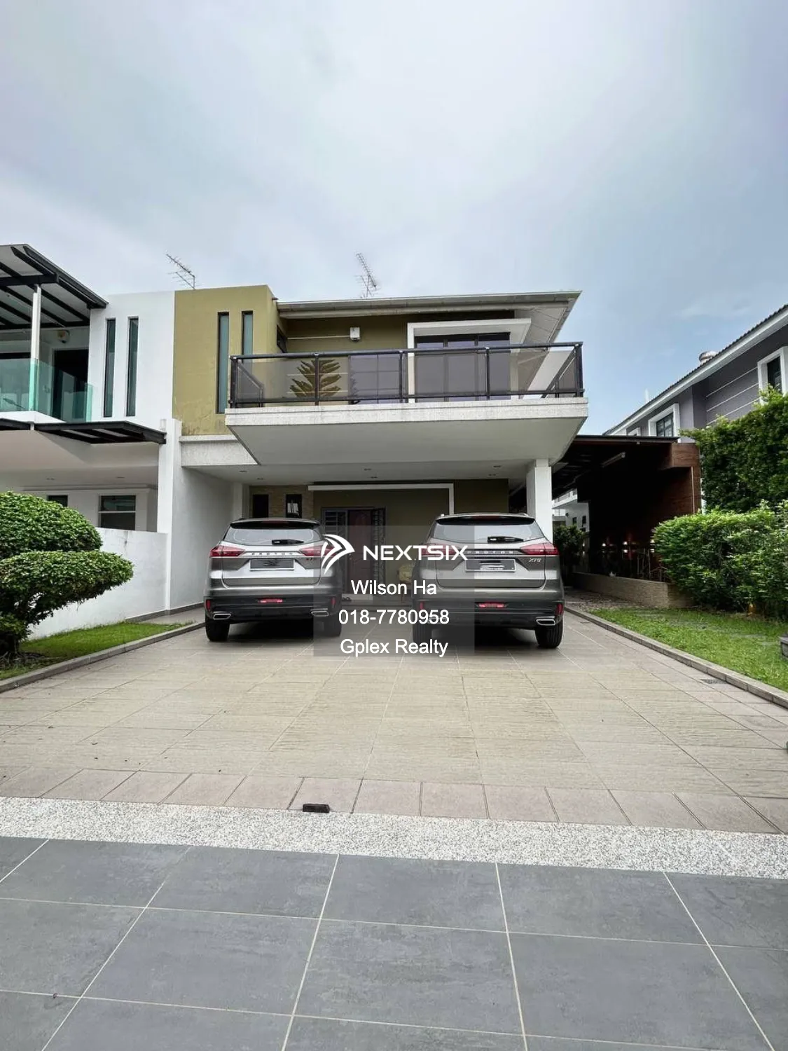 Adda Height Cluster House Maple Red For Sale