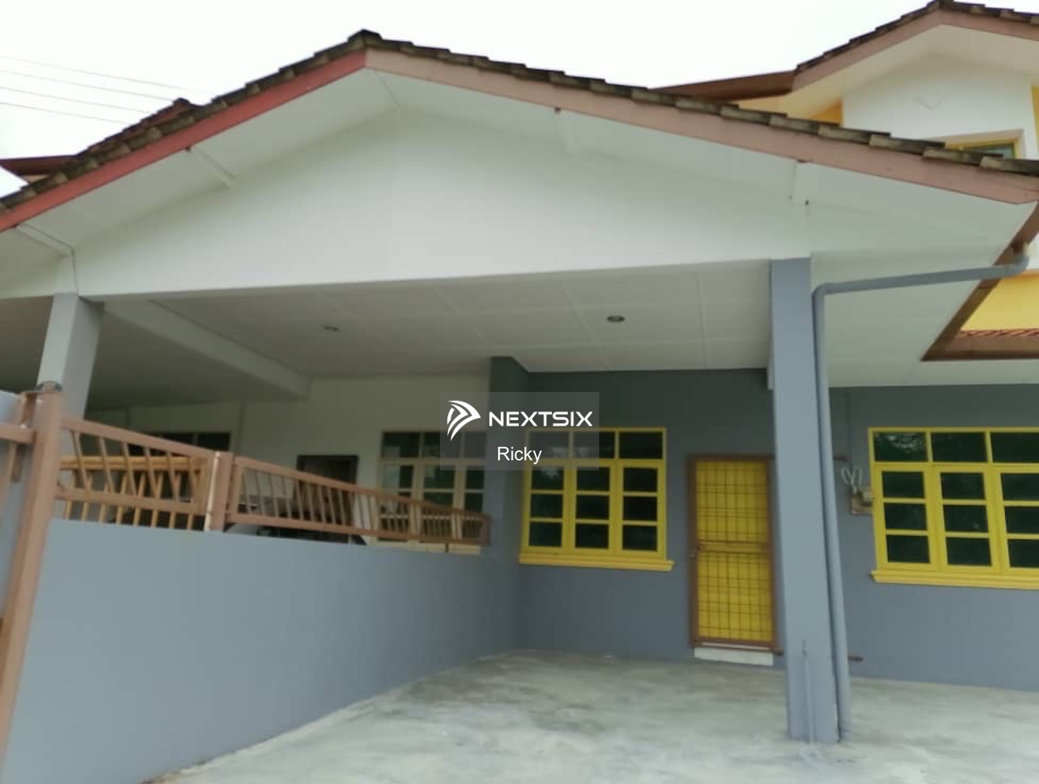 1.5-sty Terrace/Link House For Sale in Serian Sarawak
