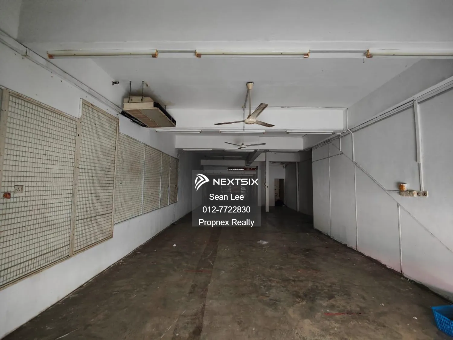 Johor Jaya Dedap 2 storey shop for SALE