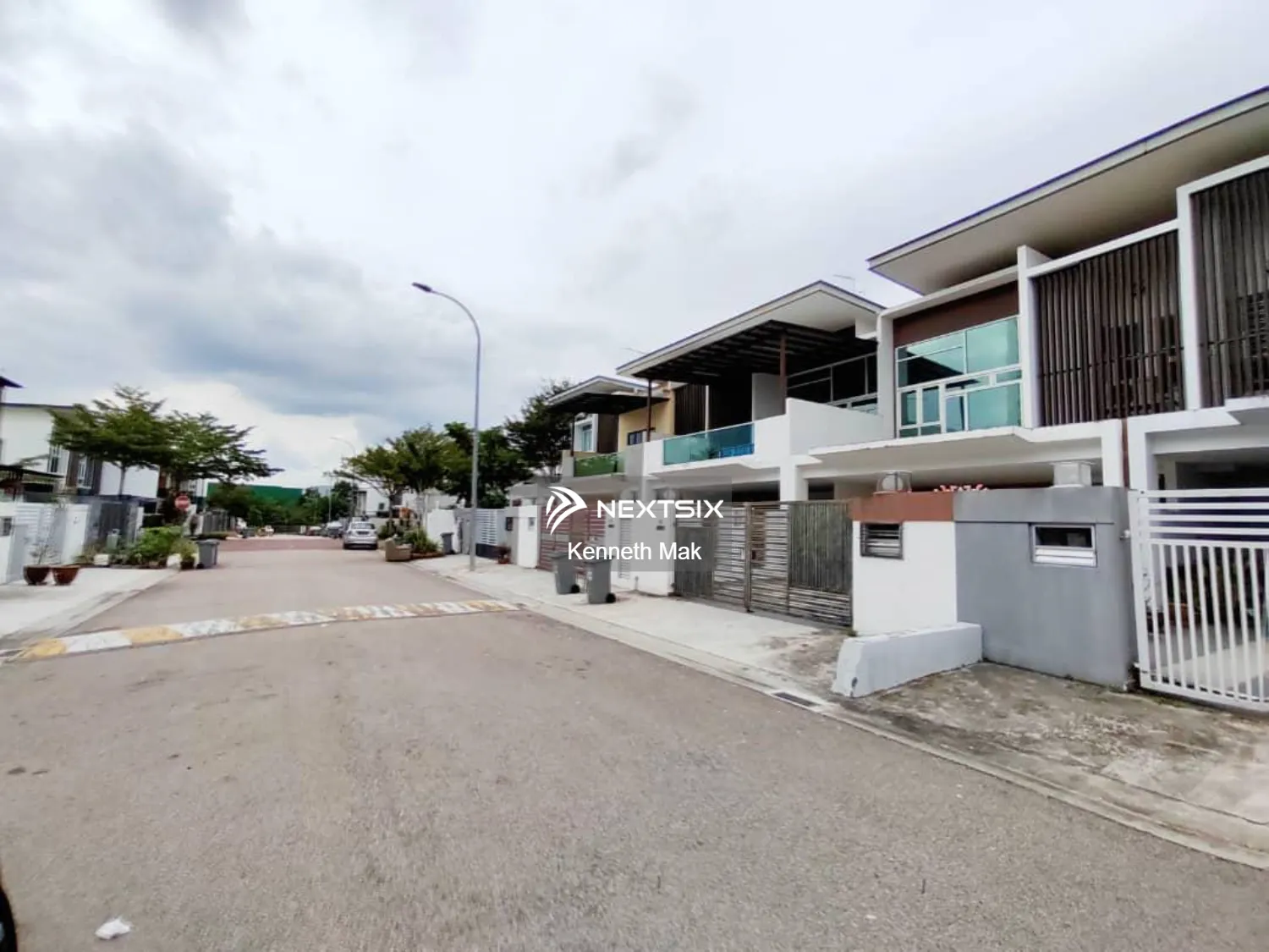SUPERLINK TERRACE 24X75 @ Jade Taman Seri Austin - 5 Min AEON DATO ONN
