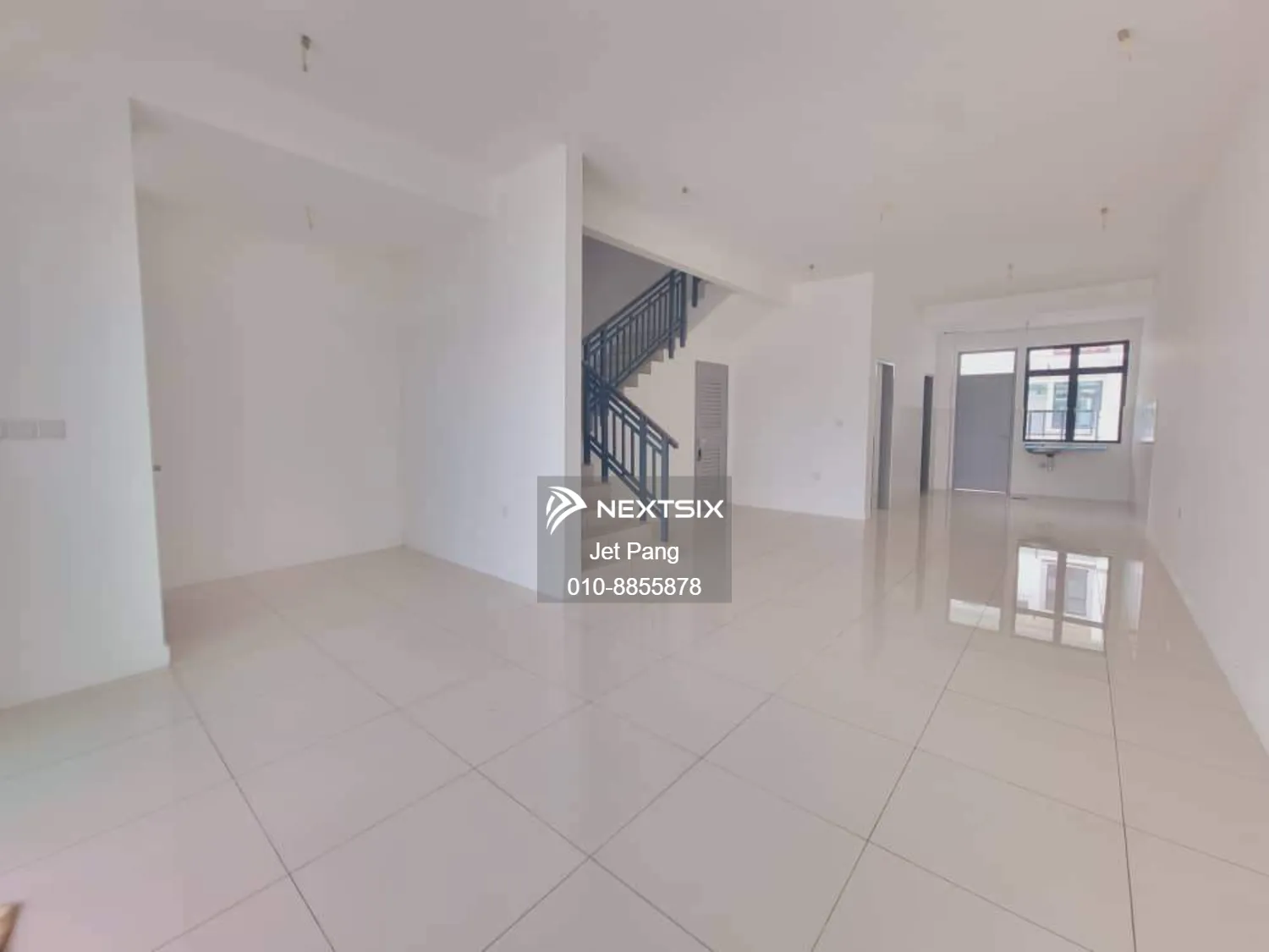 Dato Onn - Perjiranan 8 【2-Storey Terrace】 Brand New