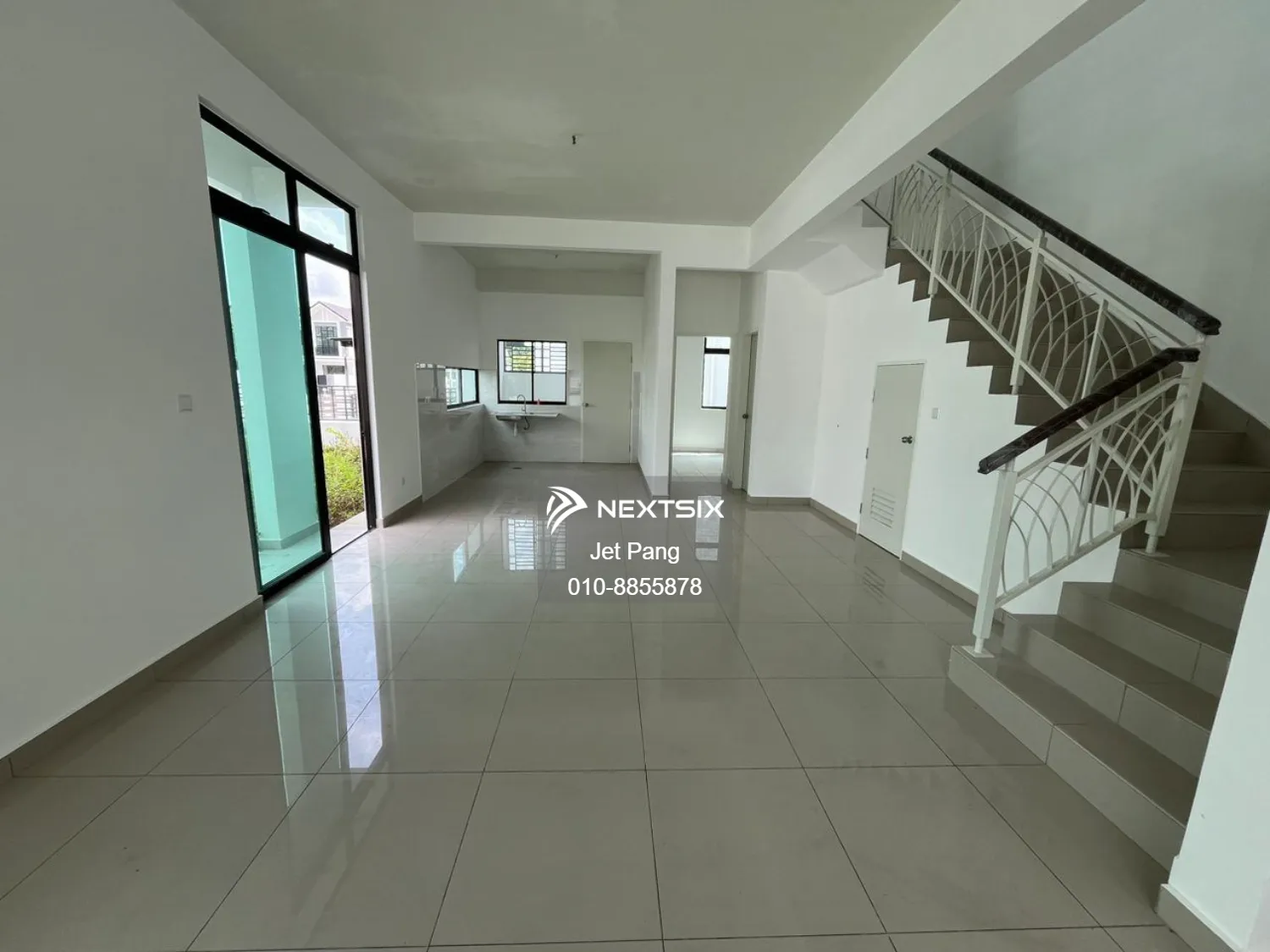 Seri Austin - Dahlia 【2-Storey Terrace House Corner Lot】 Brand New