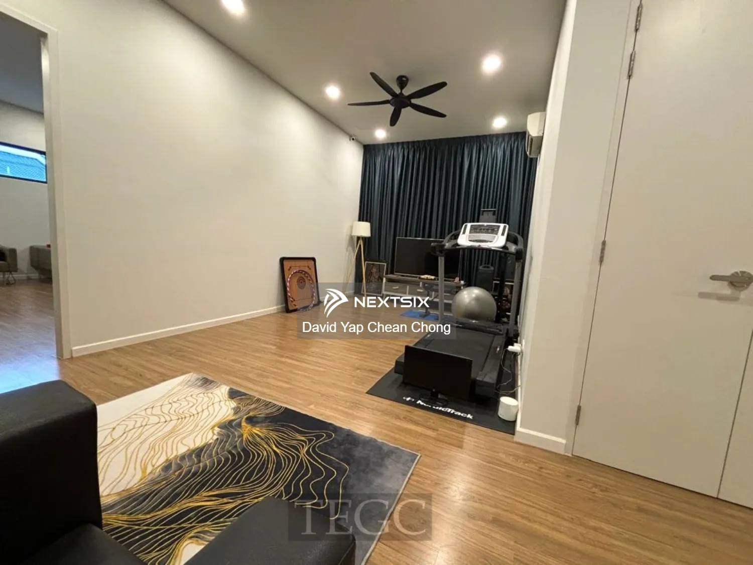 Semi-detached House For Rent in Telok Panglima Garang Selangor - Image 5