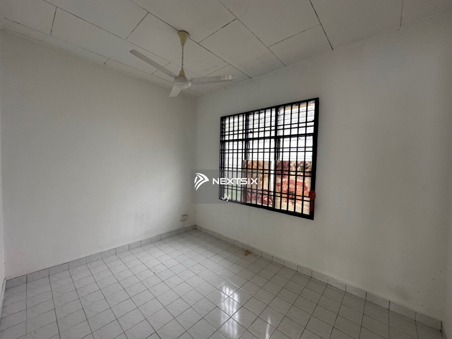 1-sty Terrace/Link House For Sale in Permas Jaya Johor - Image 4