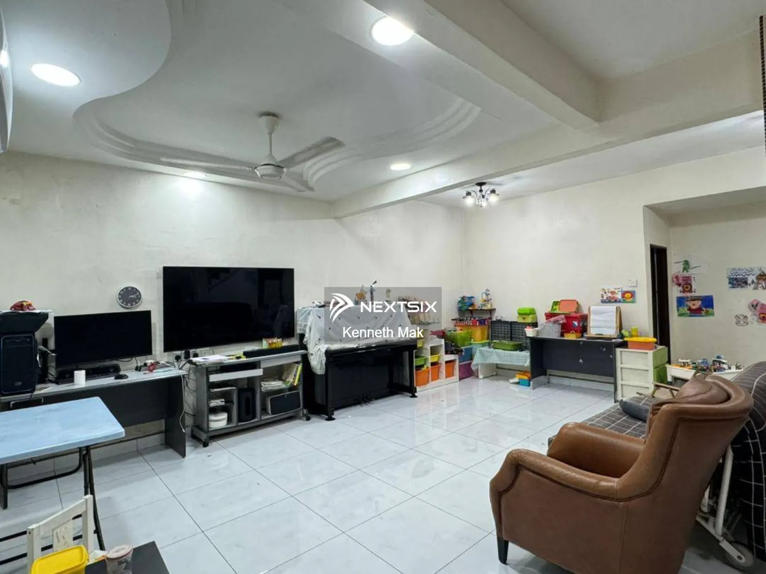 JB TOWN Double Storey @ Taman Abad - CAN WALK TO KSL MALL