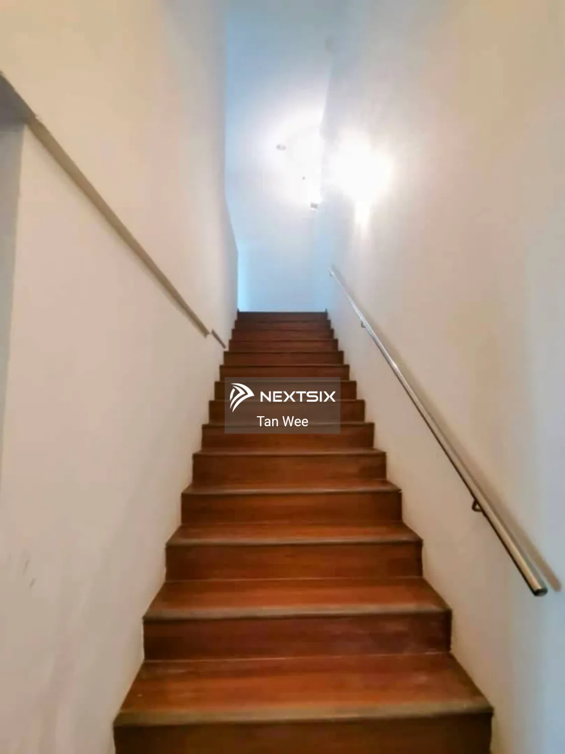 Semi-detached House For Sale in Kuching Sarawak - Image 10