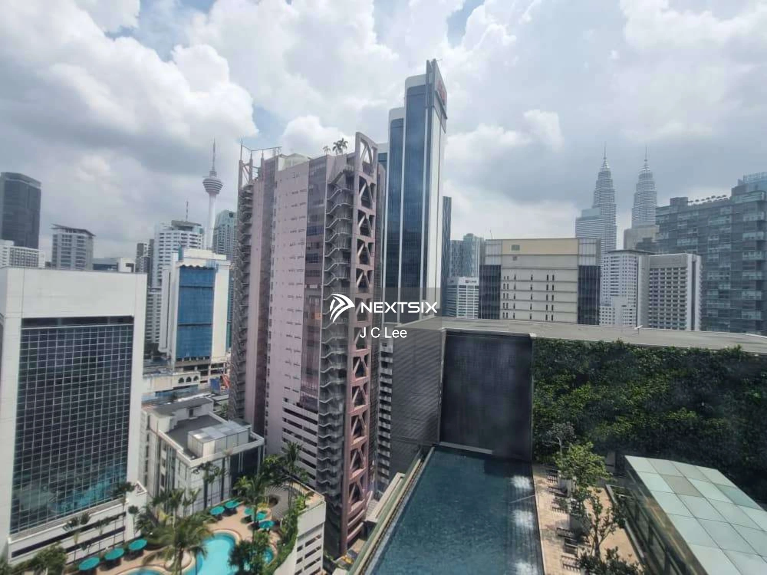 Pavilion Suites