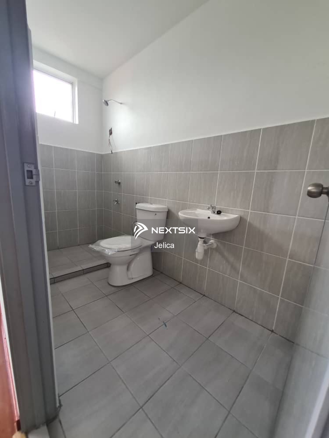 2-sty Terrace/Link House For Sale in Tuaran Sabah - Image 8