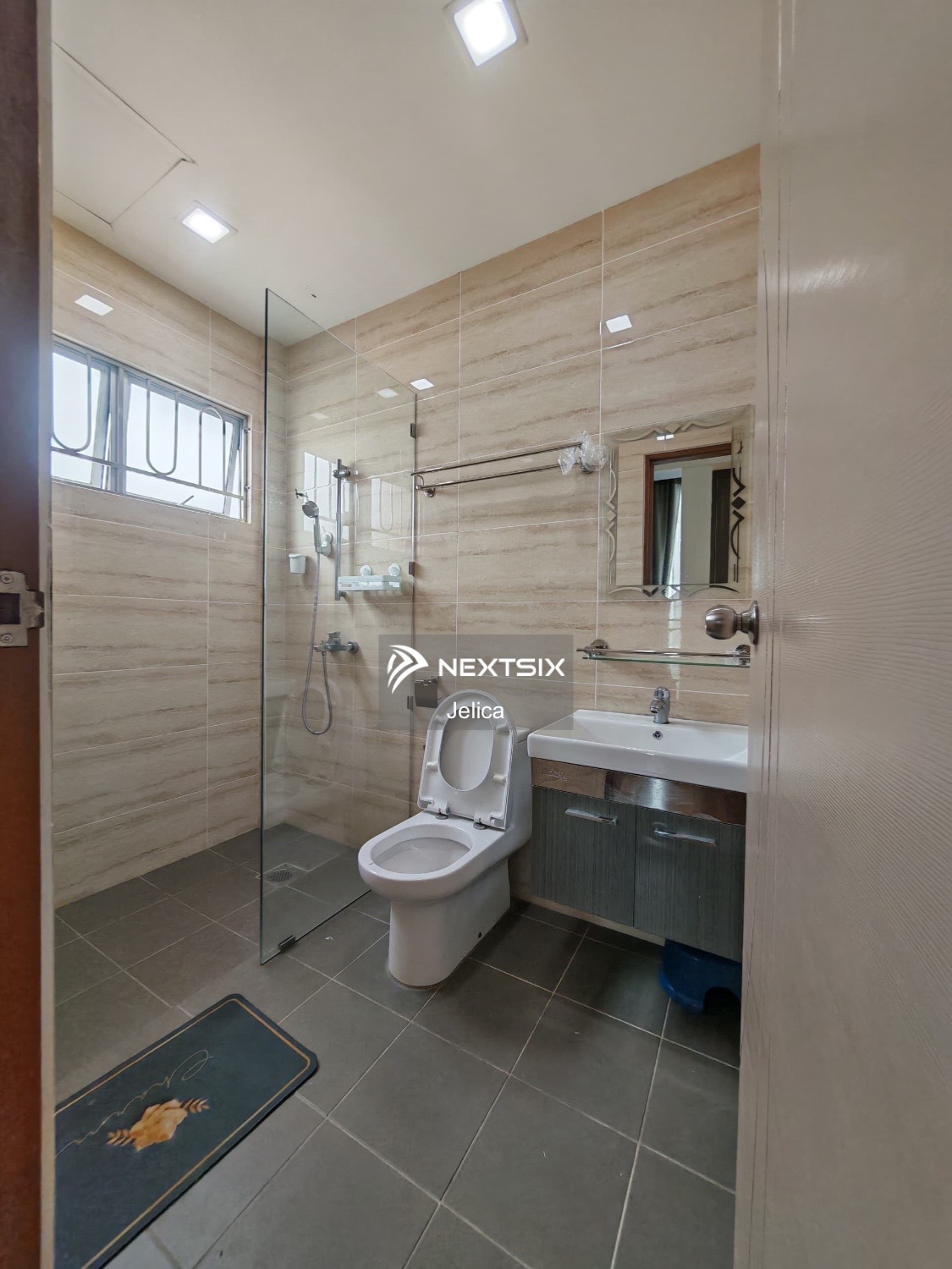 Semi-detached House For Sale in Kota Kinabalu Sabah - Image 12