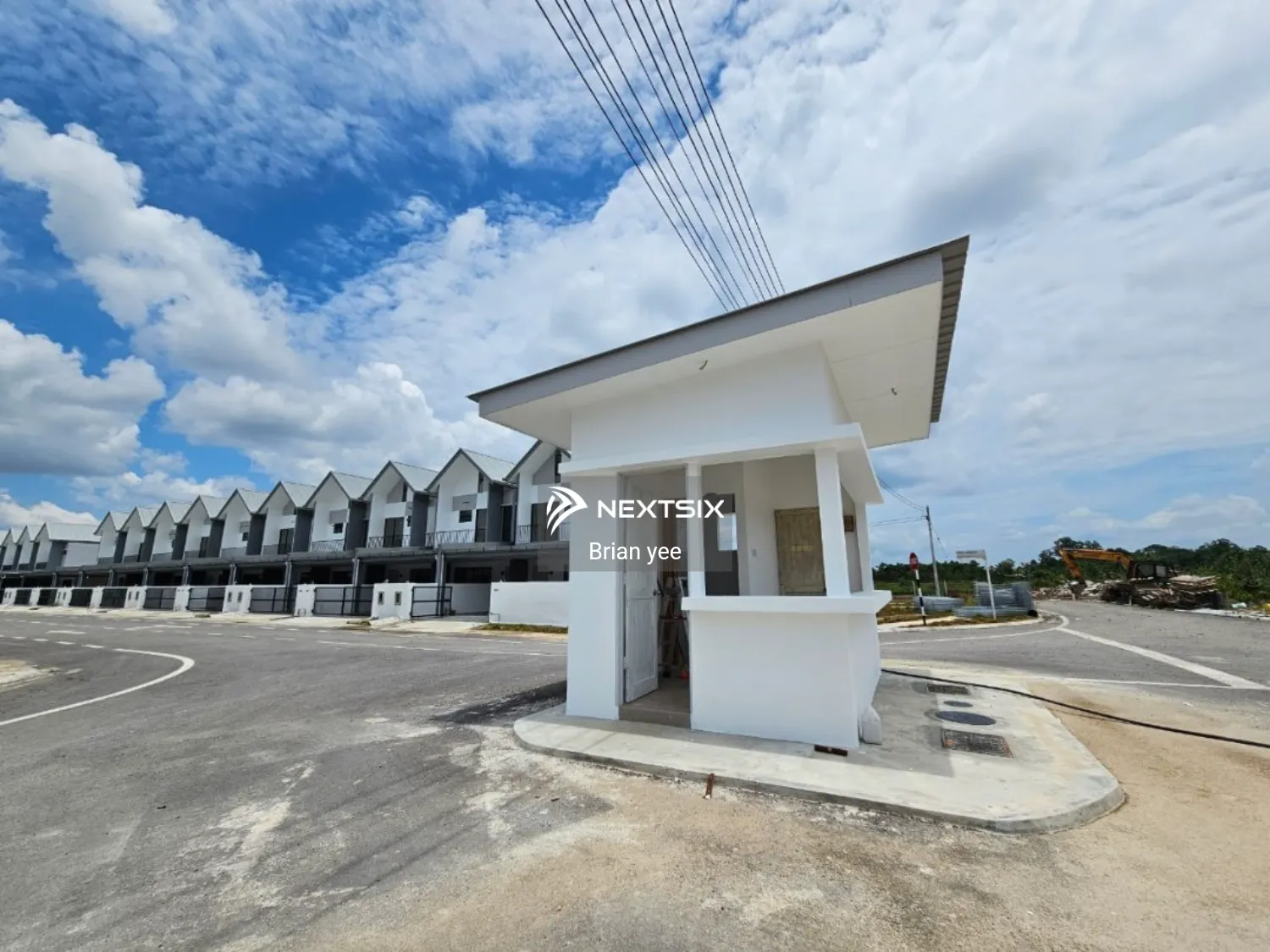 2-sty Terrace/Link House For Sale in Kota Samarahan Sarawak - Image 5