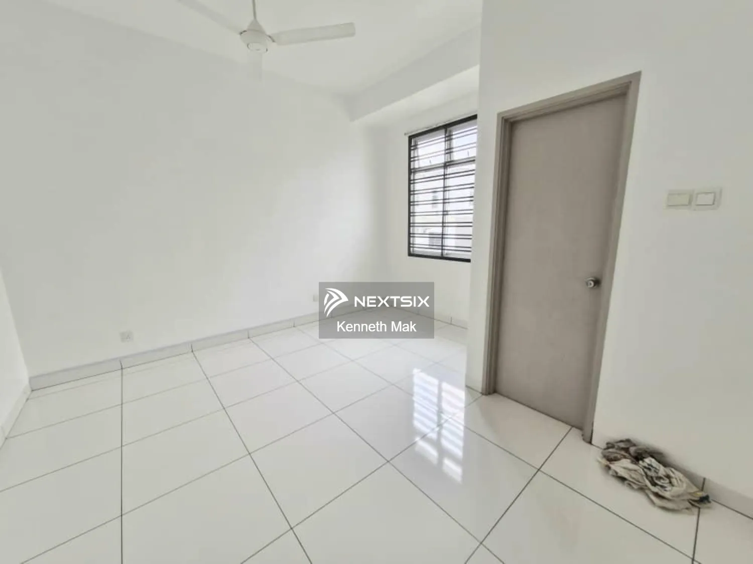 2 STOREY SUPERLINK 24x80 @ Lakeview Residency Taman Pelangi Indah - 3 Min Mydin