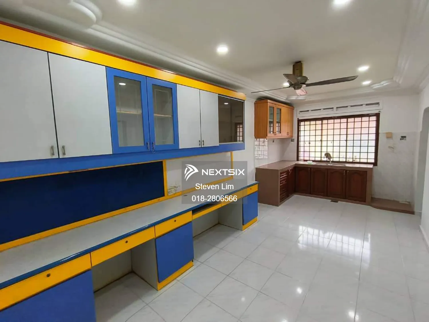 Taman Universiti Single Storey Terrace House