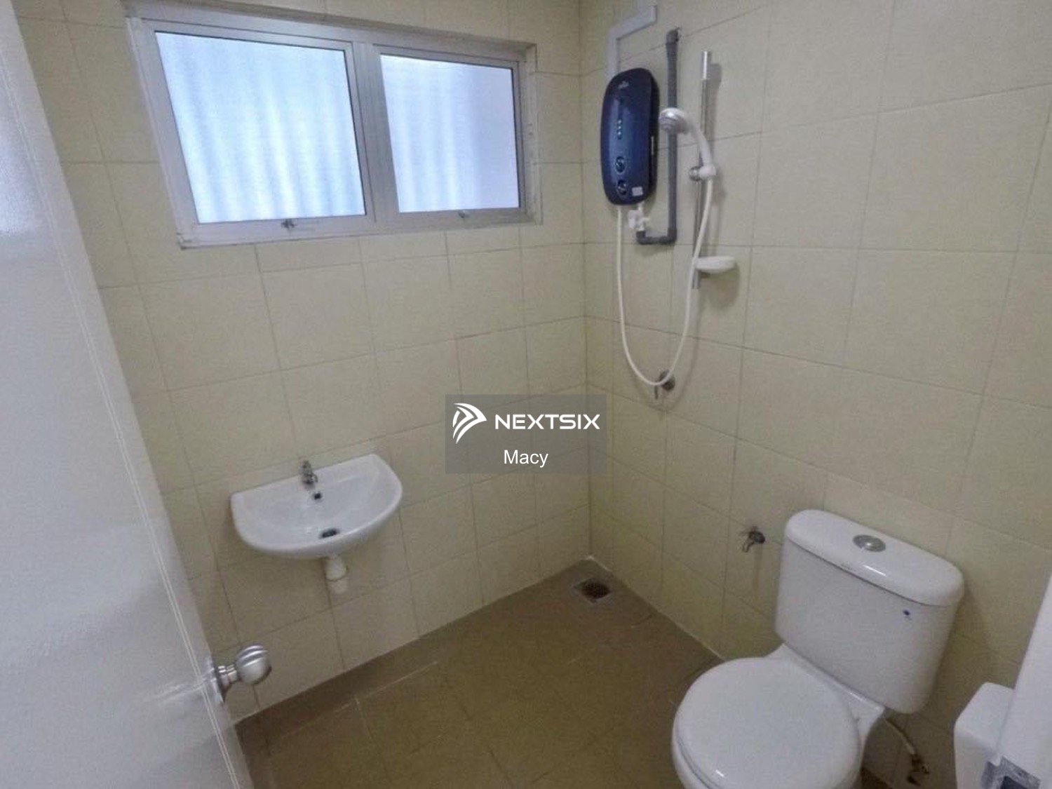 3-sty Terrace/Link House For Rent in Seri Kembangan Selangor - Image 16