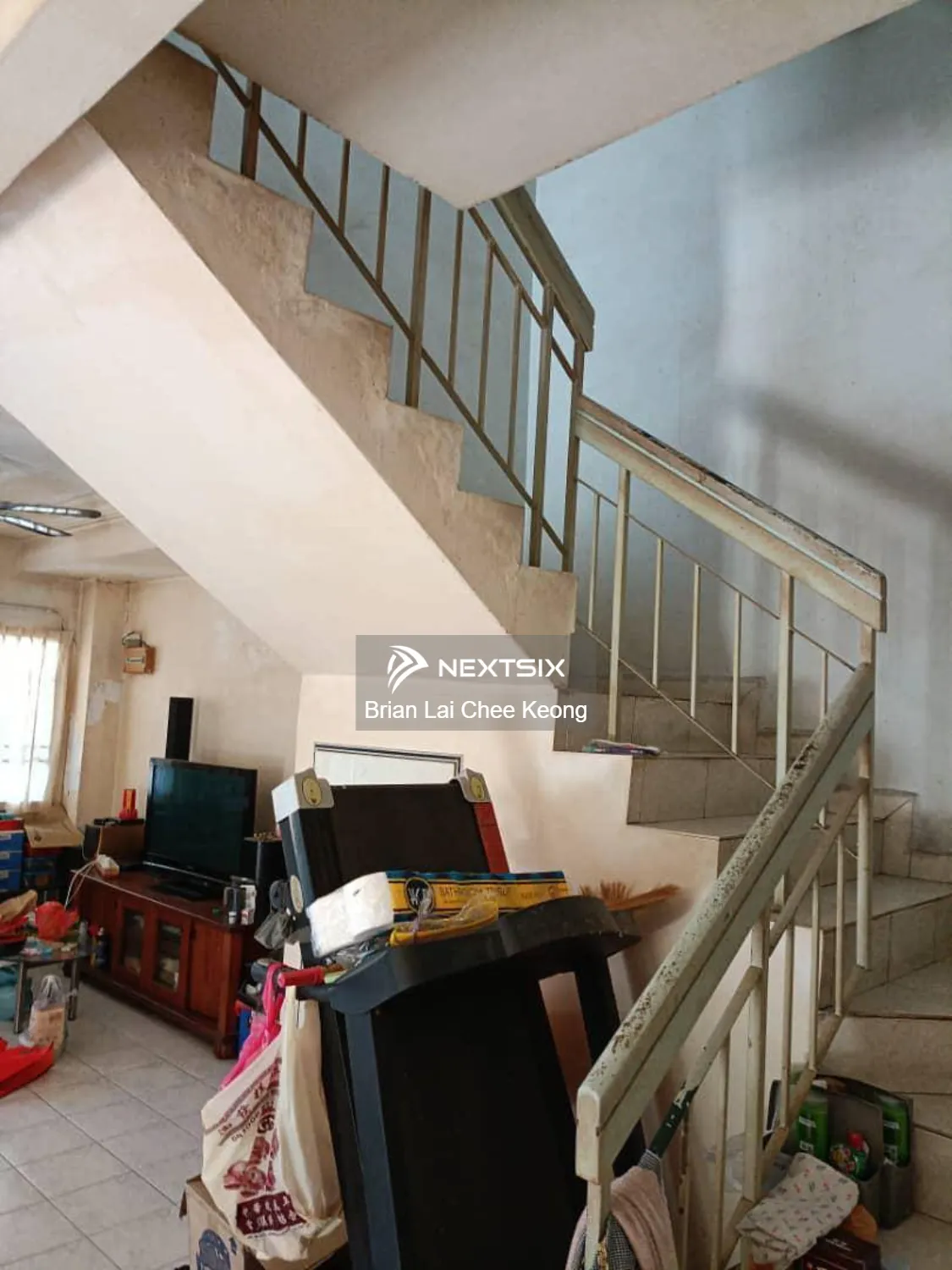 2 Storey @ Bandar Putra / Kulai / Corner Lot / Extra Land / Negotiable