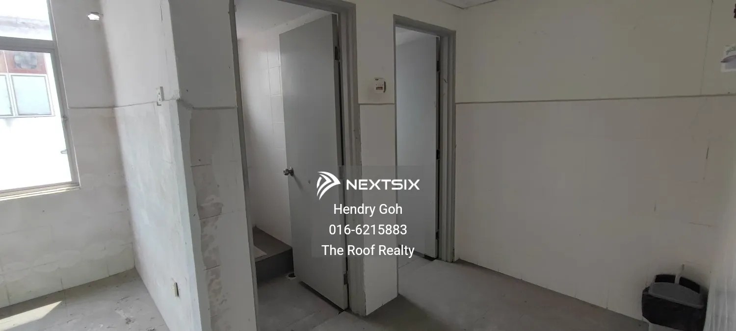 Shop For Sale in Sungai Buloh Selangor - Image 10