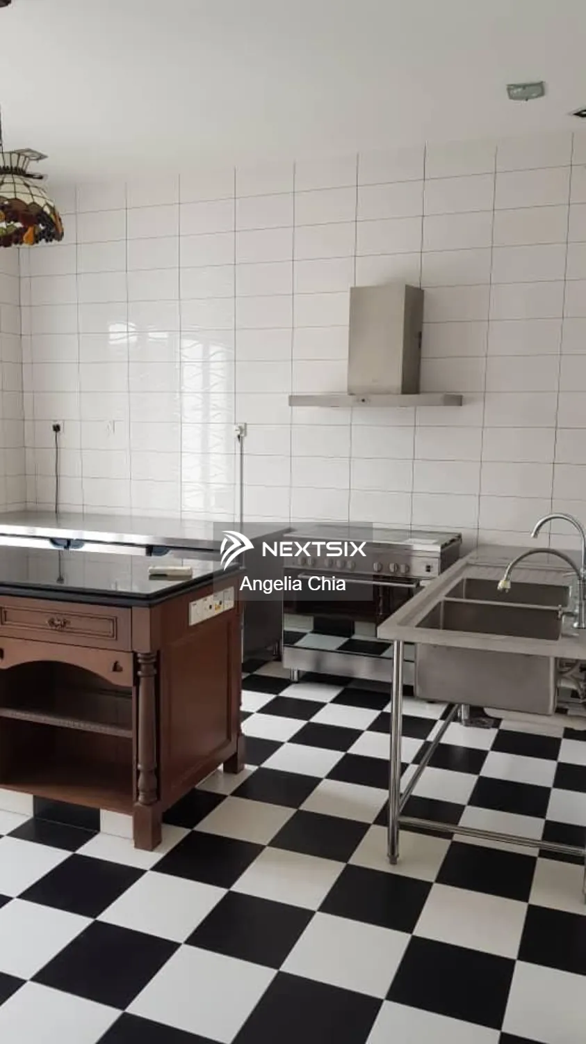 Bungalow For Sale in Gelang Patah Johor - Image 8