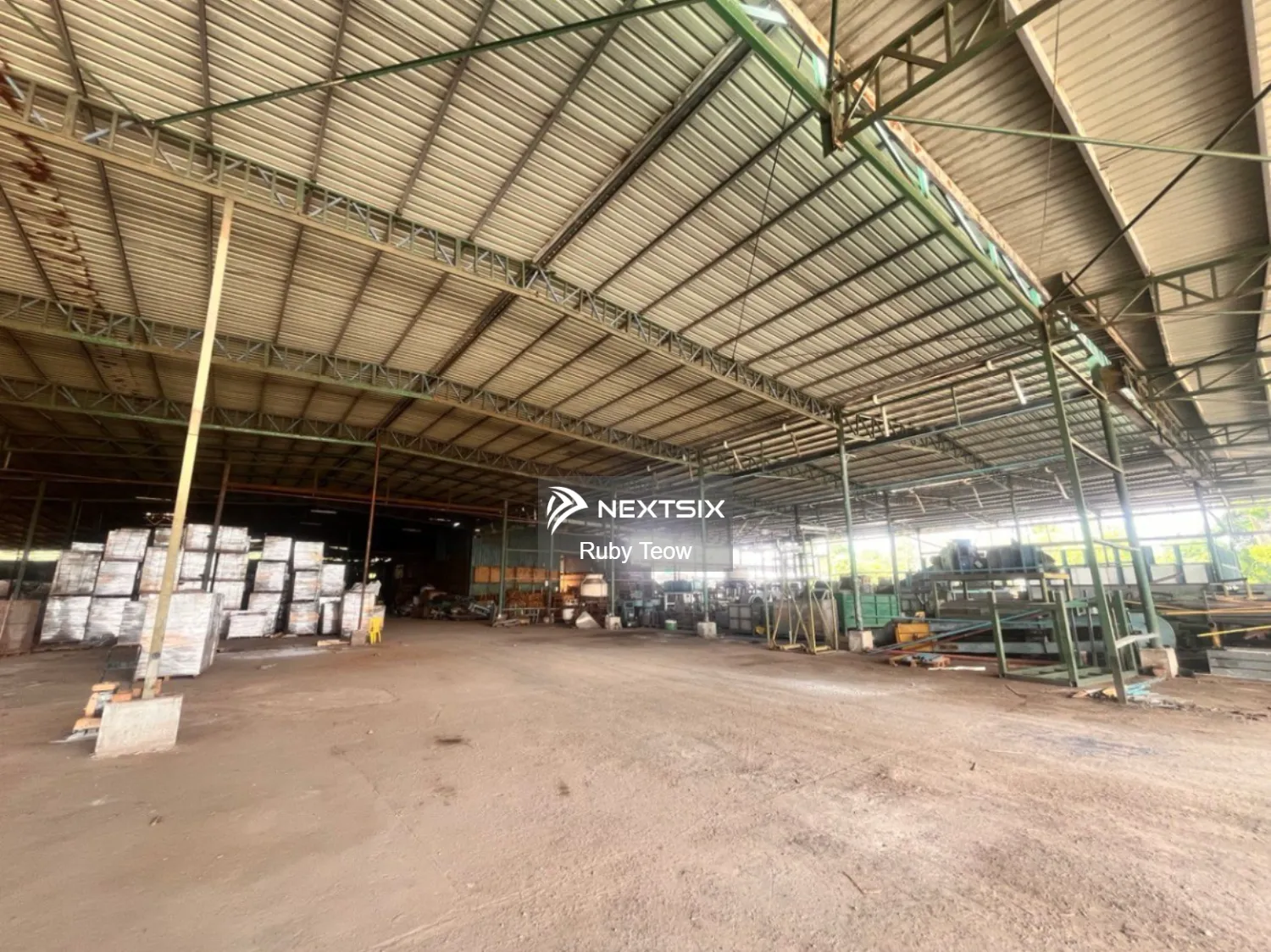 Bandar Tenggara - Detached Factory for Sale or Rent