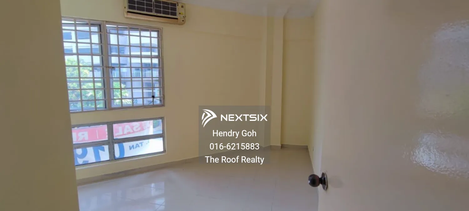 Apartment For Sale in Damansara Damai Selangor - Image 11