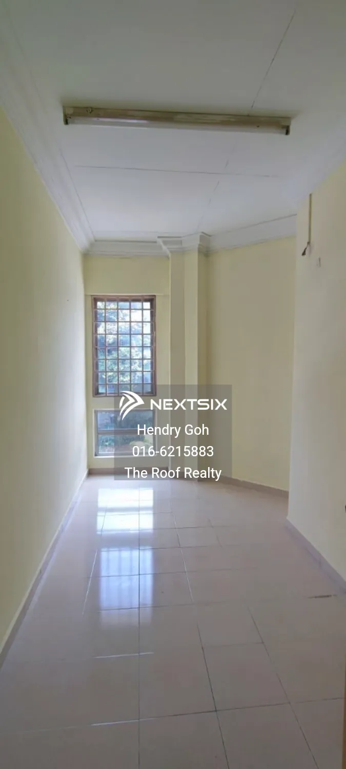 Apartment For Sale in Damansara Damai Selangor - Image 12