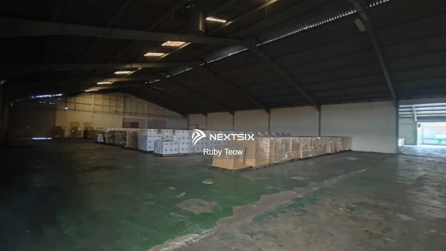 Pasir Gudang - 1 Sty Warehouse Factory for Rent