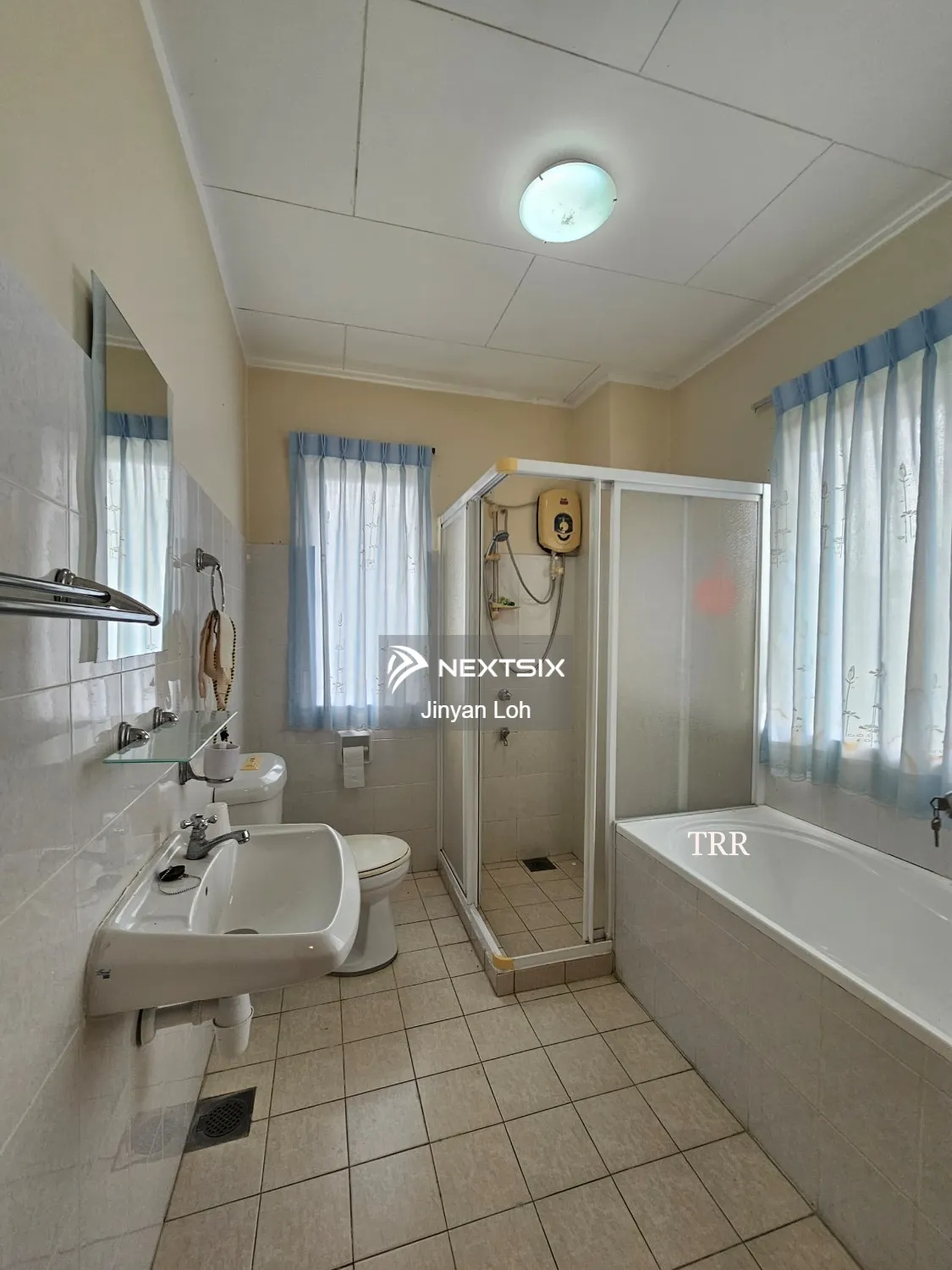 Bungalow For Sale in Gelang Patah Johor - Image 8