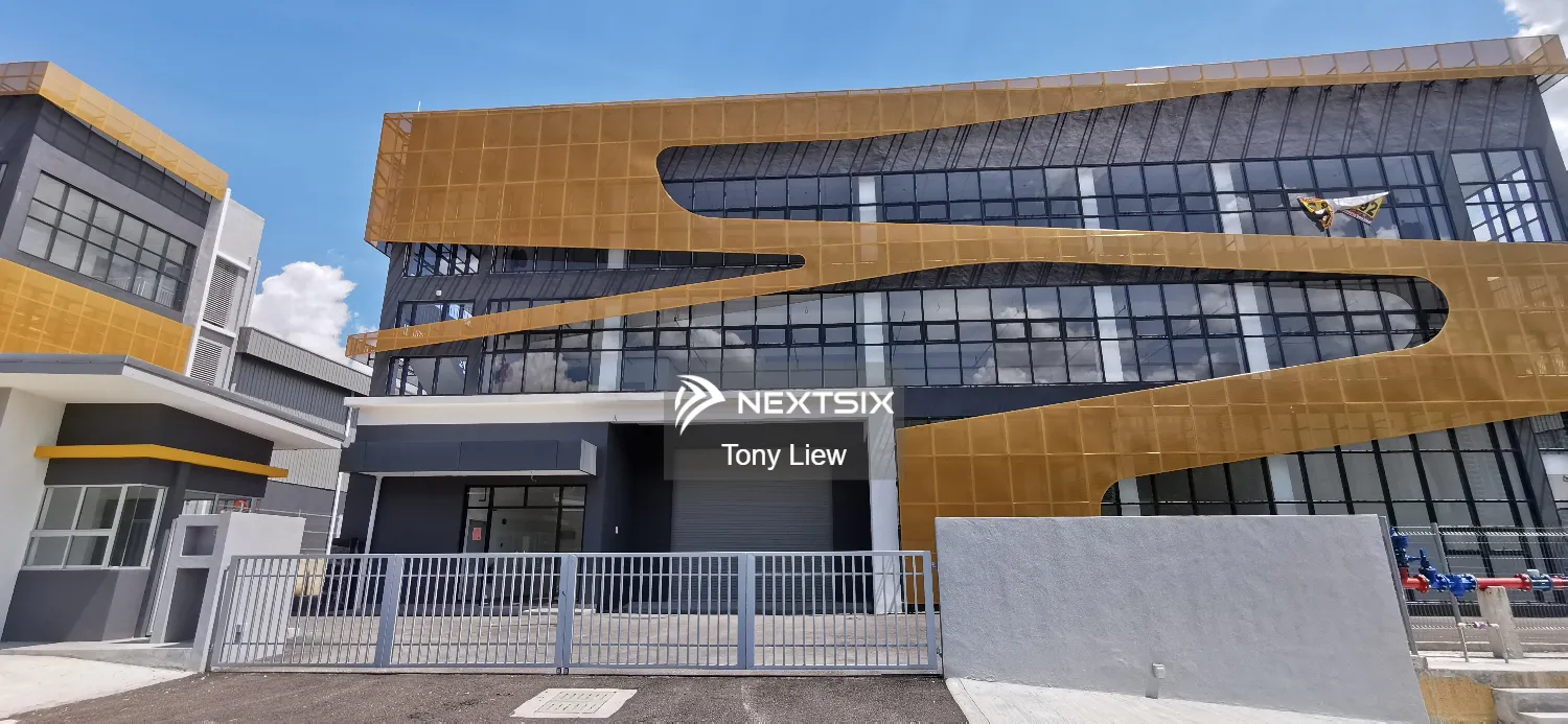 Semi-D Factory For Rent in Alam Impian Selangor