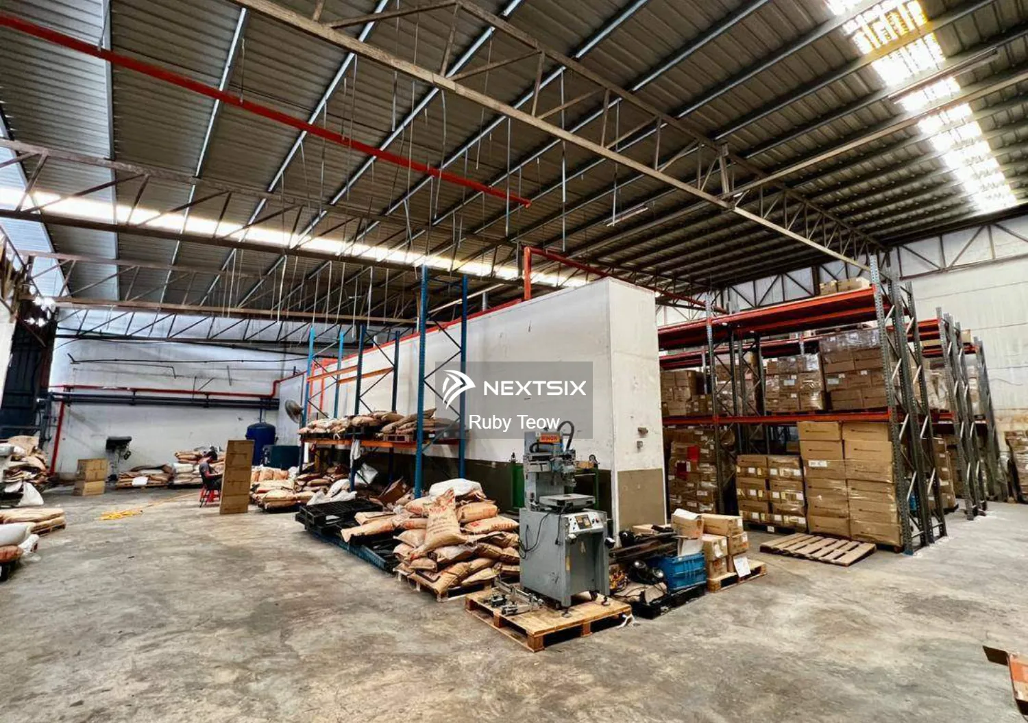 Senai Jalan Murni - 1.5 Sty Semi-D Factory for Rent