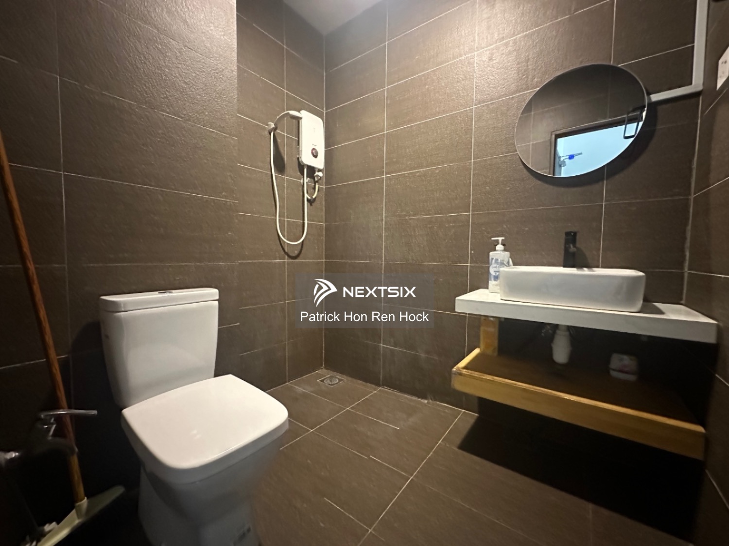 Condominium For Rent in Kuching Sarawak - Image 8