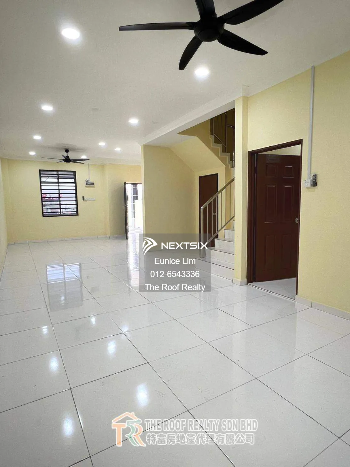 Double Storey Terrace @ Jalan Kim Kee Muar For Rent