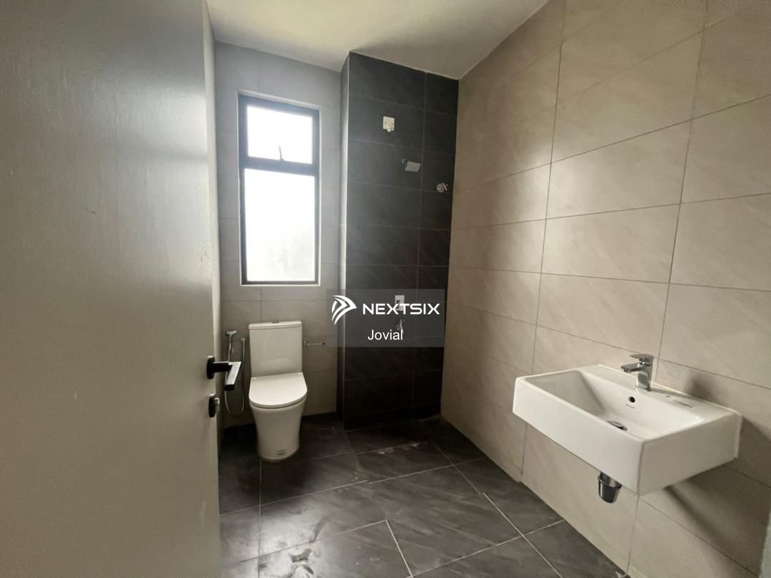 Semi-detached House For Sale in Alam Impian Selangor - Image 12