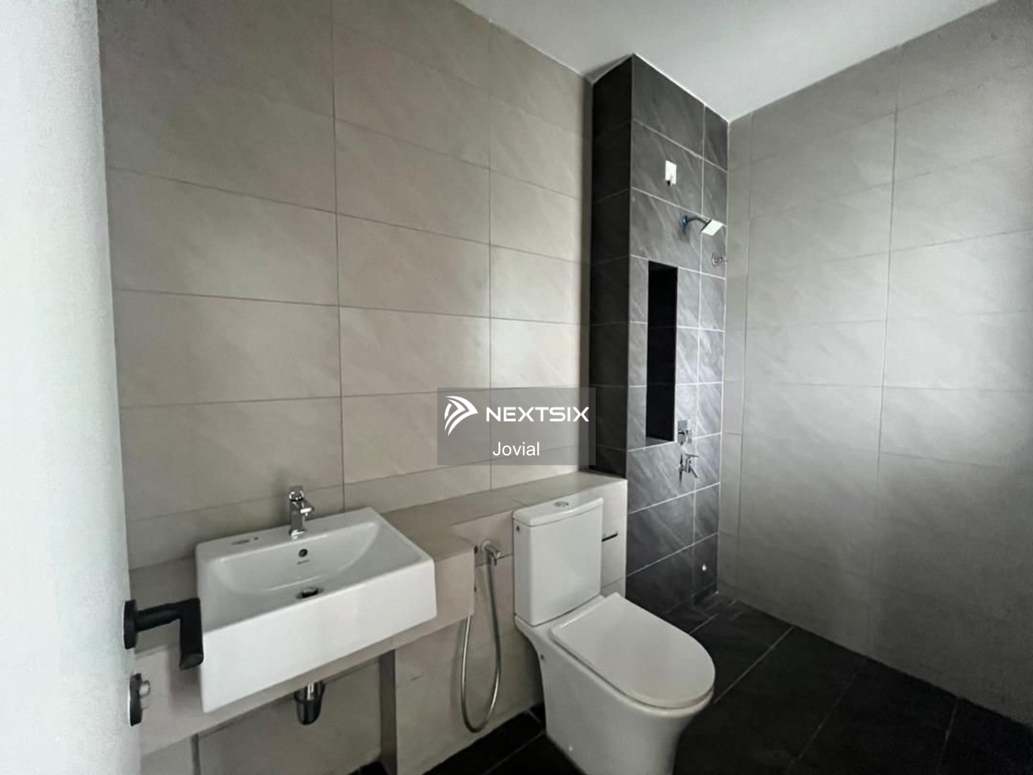 Semi-detached House For Sale in Alam Impian Selangor - Image 13