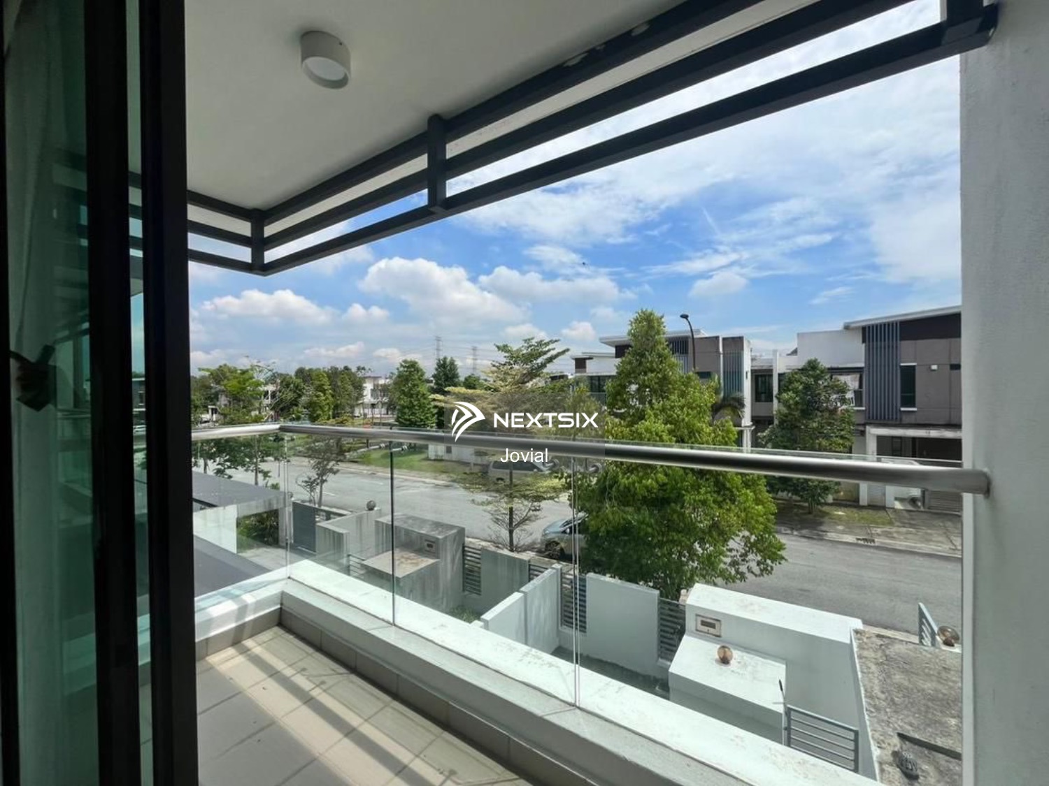 Semi-detached House For Sale in Alam Impian Selangor - Image 9