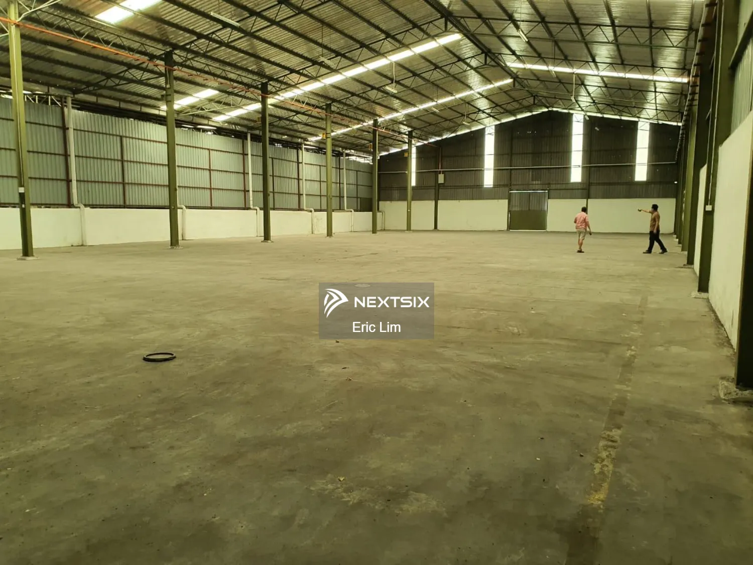 Warehouse at Kampung Subang, Jln TUDM, Seksyen U9, Shah Alam