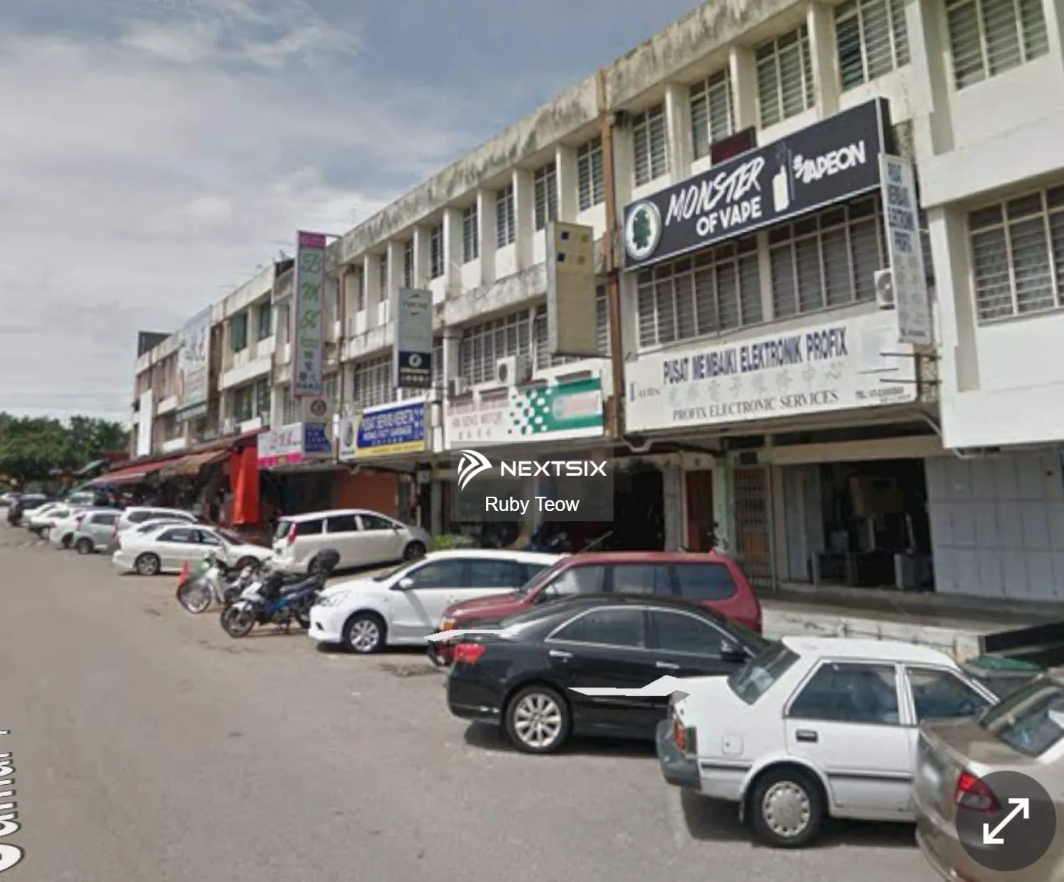 Taman Perling - 3 Sty Shop Lot (Intermediate) For Rent