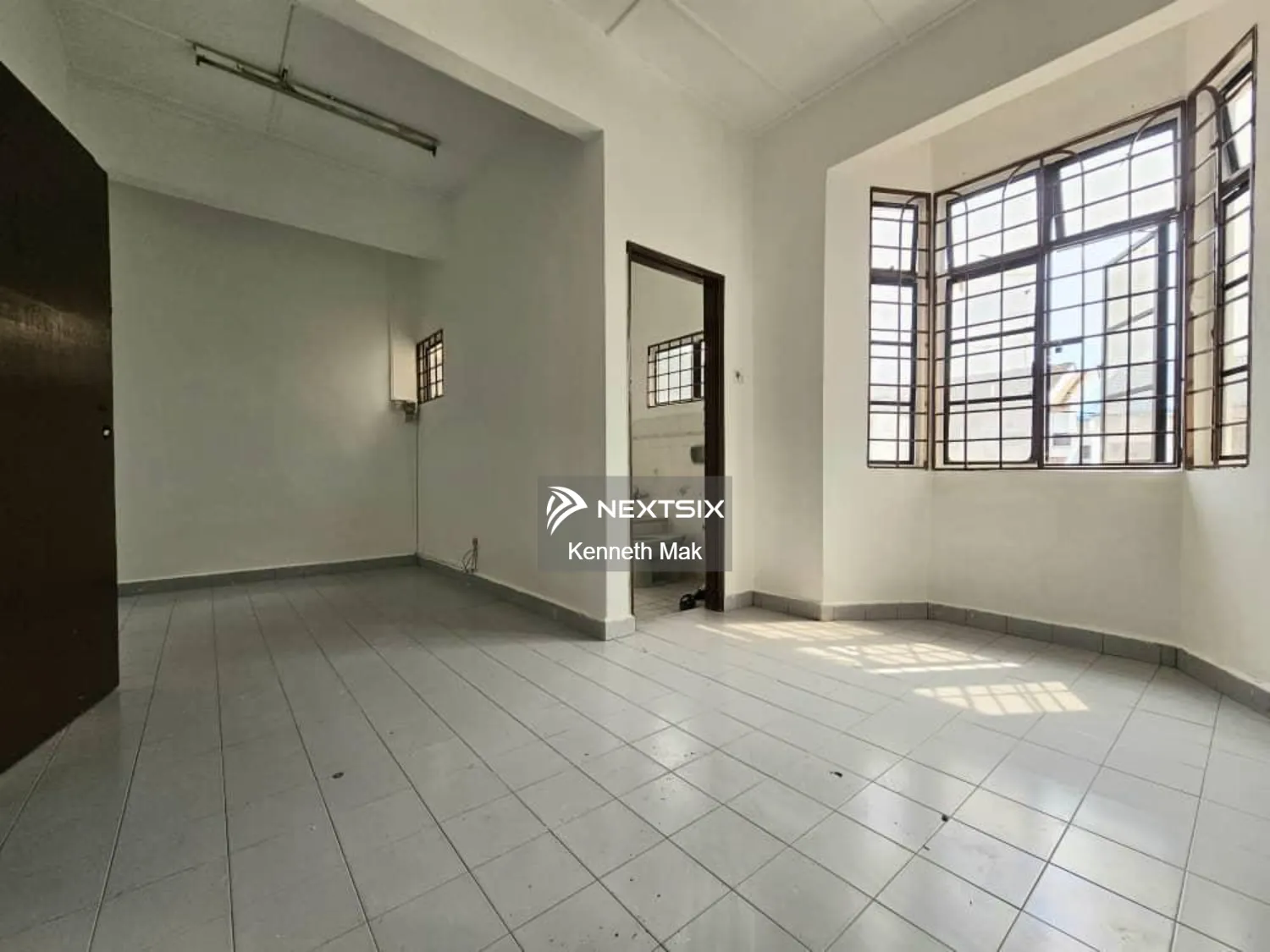 LAST CHEAPEST 2 STOREY @ Taman Desa Cemerlang - 8 Min Aeon Tebrau