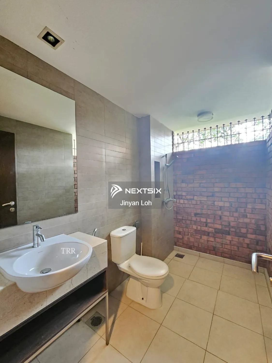 Bungalow For Sale in Gelang Patah Johor - Image 10