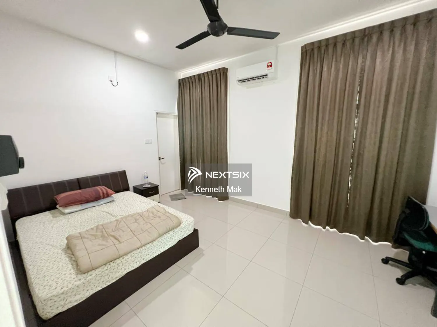 Semi-detached House For Sale in Senibong Johor - Image 10