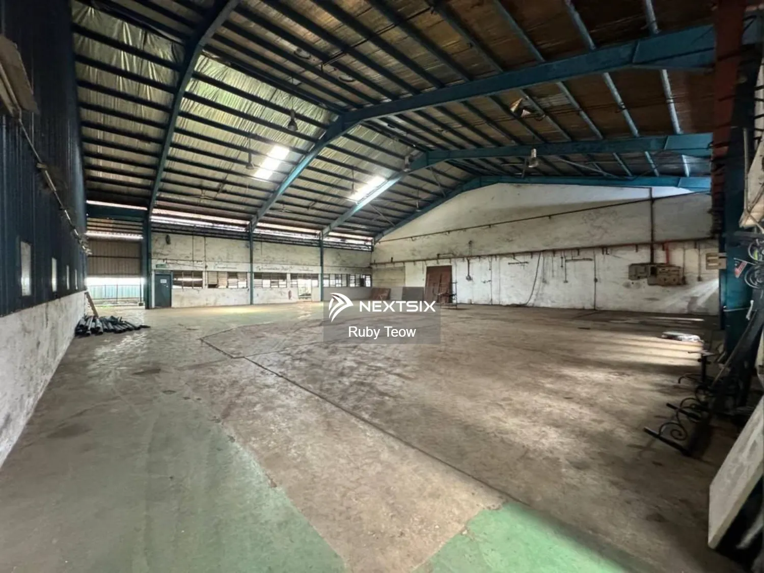 Kawasan Perindustrian Pasir Gudang - Detached Factory (2 Adjoined) for Rent