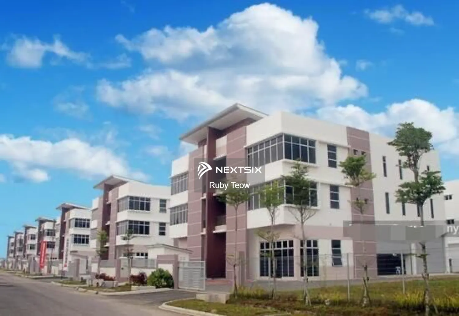 iParc @ Tanjung Pelepas - 3 Sty Semi-D Factory for Rent (Near PTP Port)