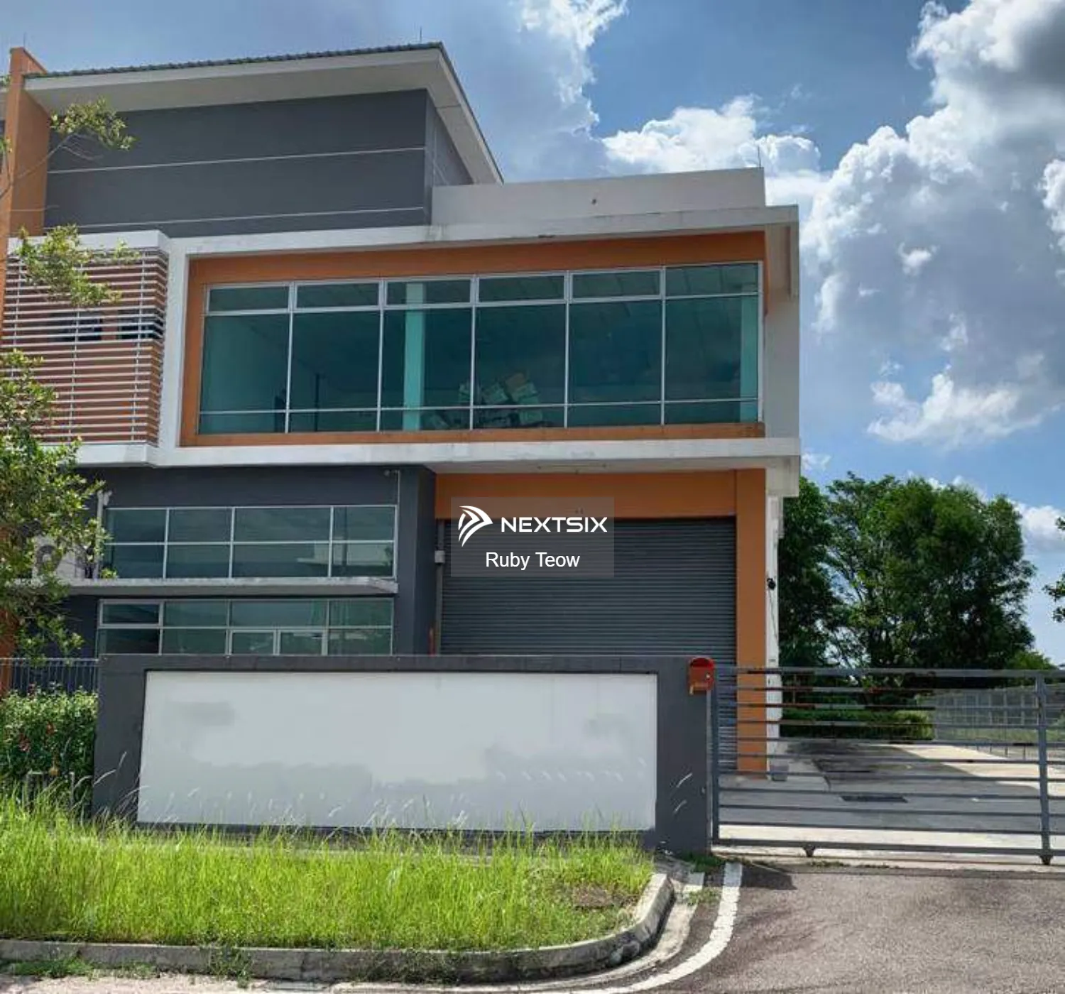 Smart Industrial Park @ Silc - 1.5 Sty Semi-D Factory (Tenanted) for Sale