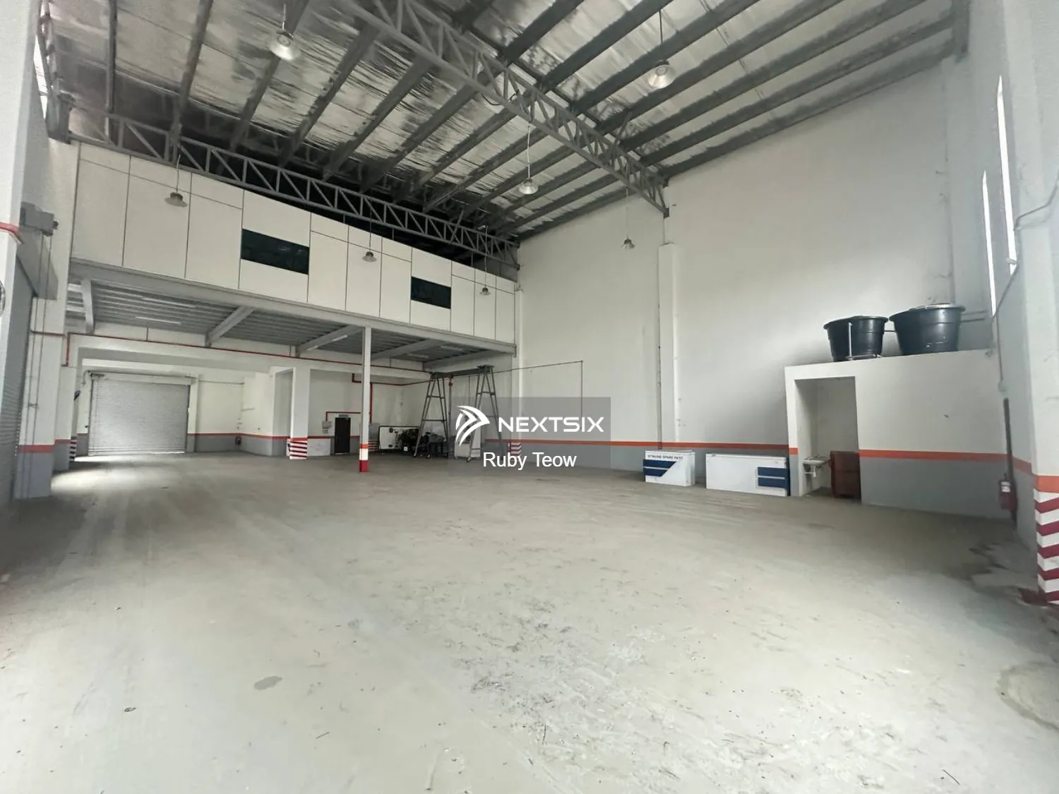 Jalan Kempas Lama 2 - 1.5 Sty Semi-Detached Factory (2 Adjoined) for Rent